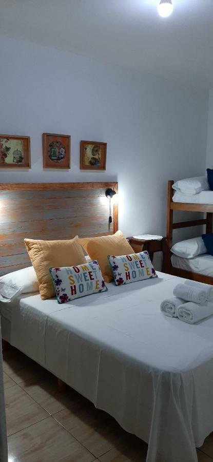 Hotel Complejo Alma misionera Puerto Iguazú Habitación foto